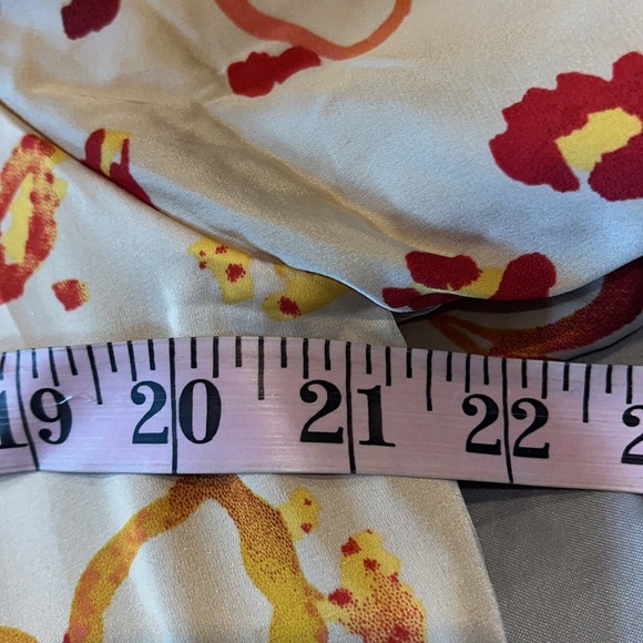 Entro Satin Floral Balloon Short Sleeve Blouse size Large - Picture 8 of 12